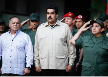 Maduro encabezó el acto de salutación de fin de año a Fanb en el Patio de Honor de la Universidad Militar de Venezuela, en Fuerte Tiuna