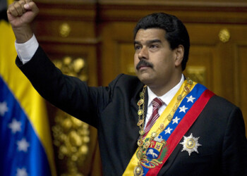 Como anticipo de lo que podría venir, Maduro acentuó los controles en áreas neurálgicas como la compra y venta de divisas, en manos del Estado desde 2003