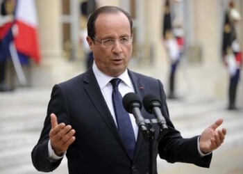 El presidente François Hollande se pronunció antes de la difusión de las cifras oficiales, pero ambos coincidieron en que la situación actual hace que sea "urgente" aplicar el llamado pacto de responsabilidad