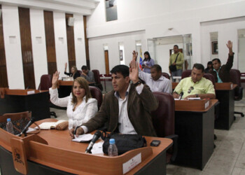 Durante la sesión destacaron papel fundamental de educadores en formación de los ciudadanos.