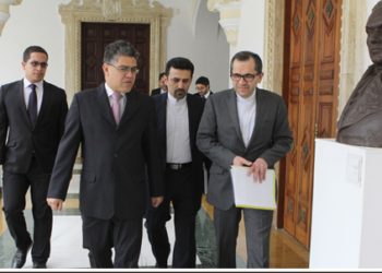 Jaua, sostuvo un encuentro con el vicecanciller de la nación árabe, Mayid Tajt Ravanchi, en la Casa Amarilla “Antonio José de Sucre