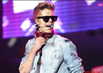 Bieber fue arrestado el jueves pasado en Miami Beach por conducir en una carrera ilegal bajo la influencia de sustancias tóxicas