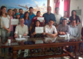 Los promotores de la actividad invitaron a la población a suscribirse al comunicado en rechazo a la violencia