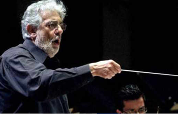 "Ojalá la educación pudiera preparar a todo el mundo a que entendiera la música mucho mejor",afirmó el tenor