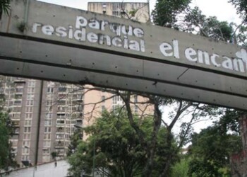 La protesta inició a las 11:40 am aproximadamente