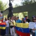 Estudiantes organizaron asamblea de ciudadanos en la “Plaza de La Resistencia”