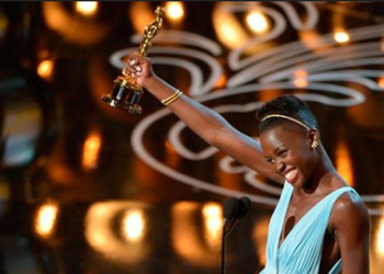 Nyong'o se alzó con el premio a la mejor actriz secundaria  en la 86 edición de los Premios Óscar