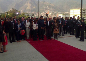 En el acto estuvieron personalidades del Gabinete Ministerial así como representantes de los poderes Públicos de la Nación, los presidentes de Bolivia, Evo Morales, Daniel Ortega de Paraguay, el primer ministro de Guyana, Samuel Hinds, entre otros