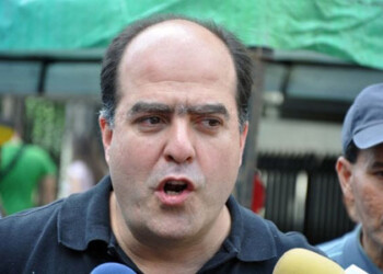 Colombia da estatus de refugiado al opositor venezolano Julio Borges