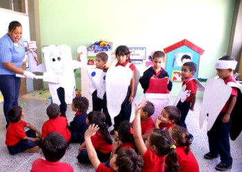 Los alumnos formaron parte de la actividad realizando dramatizaciones respecto al tema