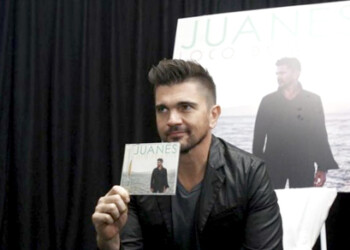 En este disco, compuesto por once canciones, Juanes buscó usar únicamente guitarras acústicas y grabar los temas en una sola toma