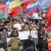 Slaviansk decretó un toque de queda en este bastión de los prorrusos del este de Ucrania y pidió una intervención de Moscú