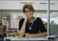 La actriz y guionista Nia Vardalos protagonizará la secuela de su éxito "My Big Fat Greek Wedding"