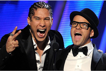 Mi Chica Ideal” forma parte del repertorio del CD “Chino&Nacho en concierto”