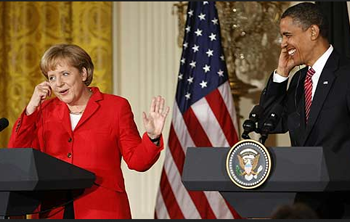 El presidente de EE.UU., Barack Obama, y la canciller de Alemania, Angela Merkel, iniciaron ayer su reunión en la Casa Blanca