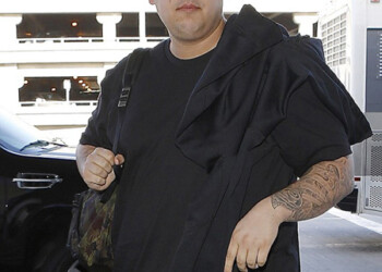 Rob Kardashian reaparece
con varios kilos de más