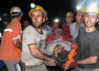 Al menos 232 mineros han muerto en el accidente que se produjo el martes en el oeste de Turquía  AGENCIAS