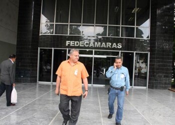 Fedecamaras no ve mejorías a crisis tras tres meses de plan de Maduro