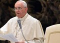 El papa también se refirió a las víctimas del deslave del viernes en el noreste de Afganistán, que dejó según las autoridades locales al menos 300 muertos