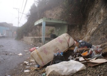 Más de 300 familias se ven afectados por los problemas de vialidad