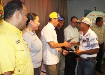 El gobernador de Miranda, Henrique Capriles, se refirió a la decisión que mantiene privado de libertad a Leopoldo López