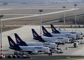 El ejecutivo nacional se reunió con las aerolíneas del país para acordar nuevas medidas sobre la deuda del gobierno nacional con el sector.