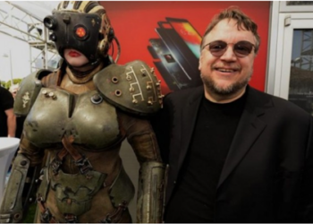 Guillermo del Toro confirmó ayer en un comunicado que rodará la segunda parte de la cinta de ciencia ficción "Pacific Rim"