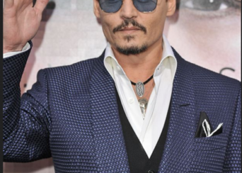 Johnny Depp
se obsesiona
con los cupones
de descuento