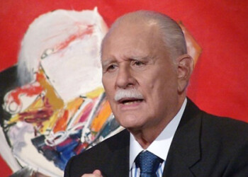 José Vicente afirma que militares retirados
visitan cuarteles para planear golpe
