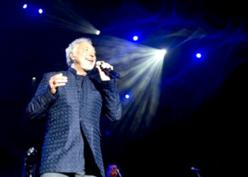 Jones, de 73 años, fue nombrado ayer ganador del premio anual Silver Clef en reconocimiento a toda su trayectoria artística