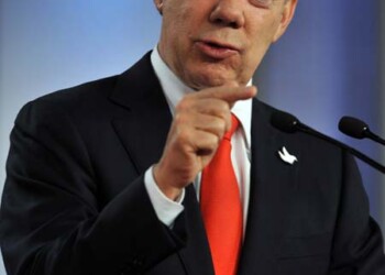 El gobierno de Colombia anunció la semana pasada la apertura de un proceso de paz con el ELN, que cuenta con unos 2.500 combatientes