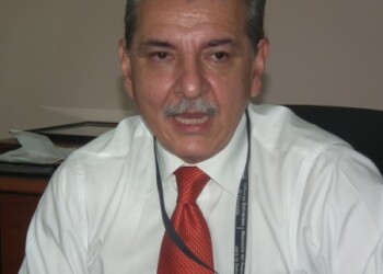Tovar “Hay médicos cubanos que cubren las carencias de personal”