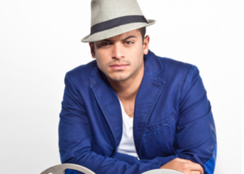López debuta en su carrera como solista con “Eres”, un disco que definió como “variado”