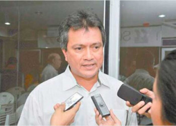 Rubén Limas, Secretario General de Acción Democrática en Carabobo, informó este domingo que el Comité Ejecutivo Seccional de AD decidió congelar relaciones con el partido político Primero Justicia y Cuentas Claras