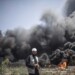 En Gaza, por lo menos 100 palestinos murieron por los bombardeos israelíes  AGENCIAS