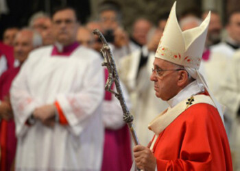 El Vaticano, recalcó que se trata de un “asistente”, una suerte de consejero y no de un comisario, ya que no tendrá derecho a votar