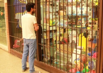 Tiendas deportivas están paradas