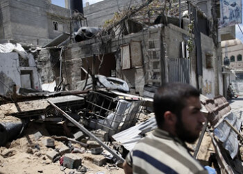 Mediadores trabajaban contra el reloj el jueves para prolongar una tregua en Gaza entre Israel y los palestinos  AFP