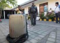 Fueron inmediatamente arrestados y declararon su versión de los hechos su versión de los hechos