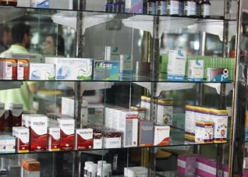 Pacientes y especialistas están preocupados por la escasez de acetaminofen