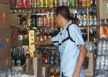 “Los consumidores compran licores baratos en base a whisky por no poder llevar la botella”