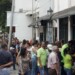 Largas colas se formaron por pañales