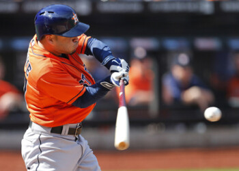 Altuve culminó con 225 hits en la temporada. Un récord para criollos
