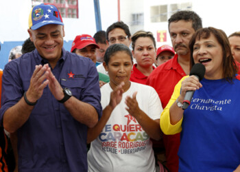 La ministra para la Salud, Nancy Pérez, encabezó este domingo el lanzamiento del Plan Nacional contra el Dengue y la fiebre Chikungunya  CORT. ALCALDÍA DE CARACAS
