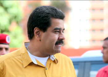 El presidente Nicolás Maduro, llegó al Desarrollo Habitacional Ciudad Tiuna, en Fuerte Tiuna, Caracas, donde hizo entrega de los primeros 760 apartamentos