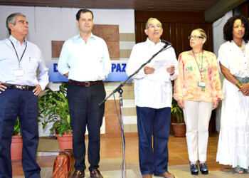 “Las FARC deben aclarar estas manifestaciones que a nuestro juicio son incompatibles con un deseo expresado en los acuerdos"