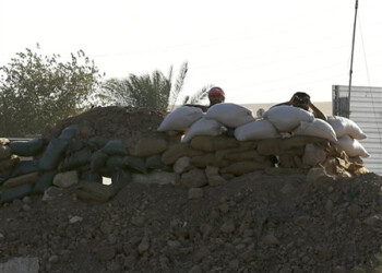 Un total de 143 combatientes del grupo yihadista del EI murieron ayer en bombardeos  con las fuerzas armadas y de seguridad iraquíes  AP