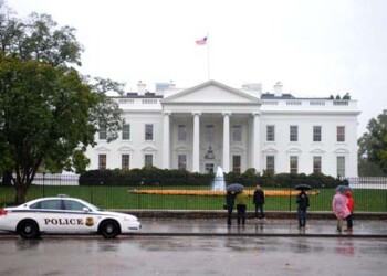 El Servicio Secreto dijo que incrementó la seguridad alrededor de la Casa Blanca y comenzó una revisión del accionar de la agencia, con una inspección física del área y entrevistas con el personal involucrado (FOTO / REFERENCIAL)