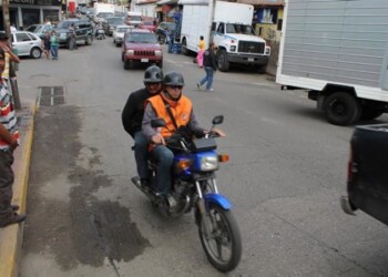 De un estacionamiento ubicado en la avenida Bertorelli Cisneros, hampones hurtaron una moto Bera propiedad de este rotativo. Como este caso cada día son al menos dos o tres denuncias que reciben los cuerpos de seguridad