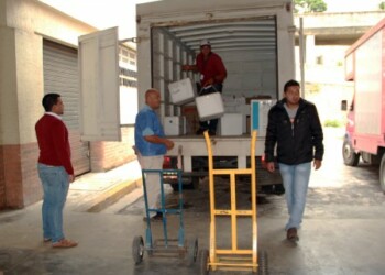 Llegan los medicamentos al Victorino Santaella